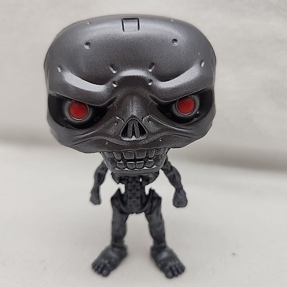 Figure Terminator Rev-9 Endoskeleton Funko Pop Movies Series #820 Vinyl No Box